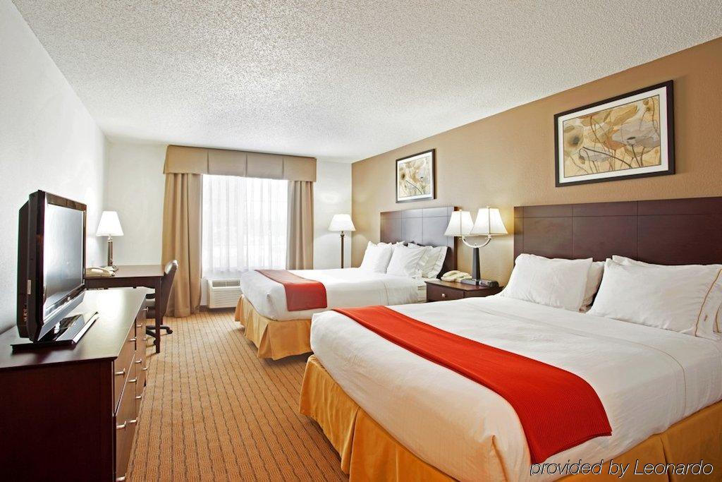 Holiday Inn Express & Suites Chicago-Deerfield Lincolnshire, An Ihg Hotel Riverwoods Kültér fotó